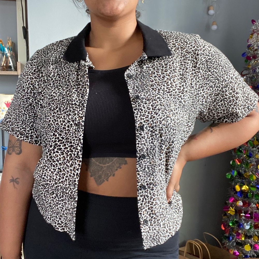 Button Front Cropped Bowling Shirt